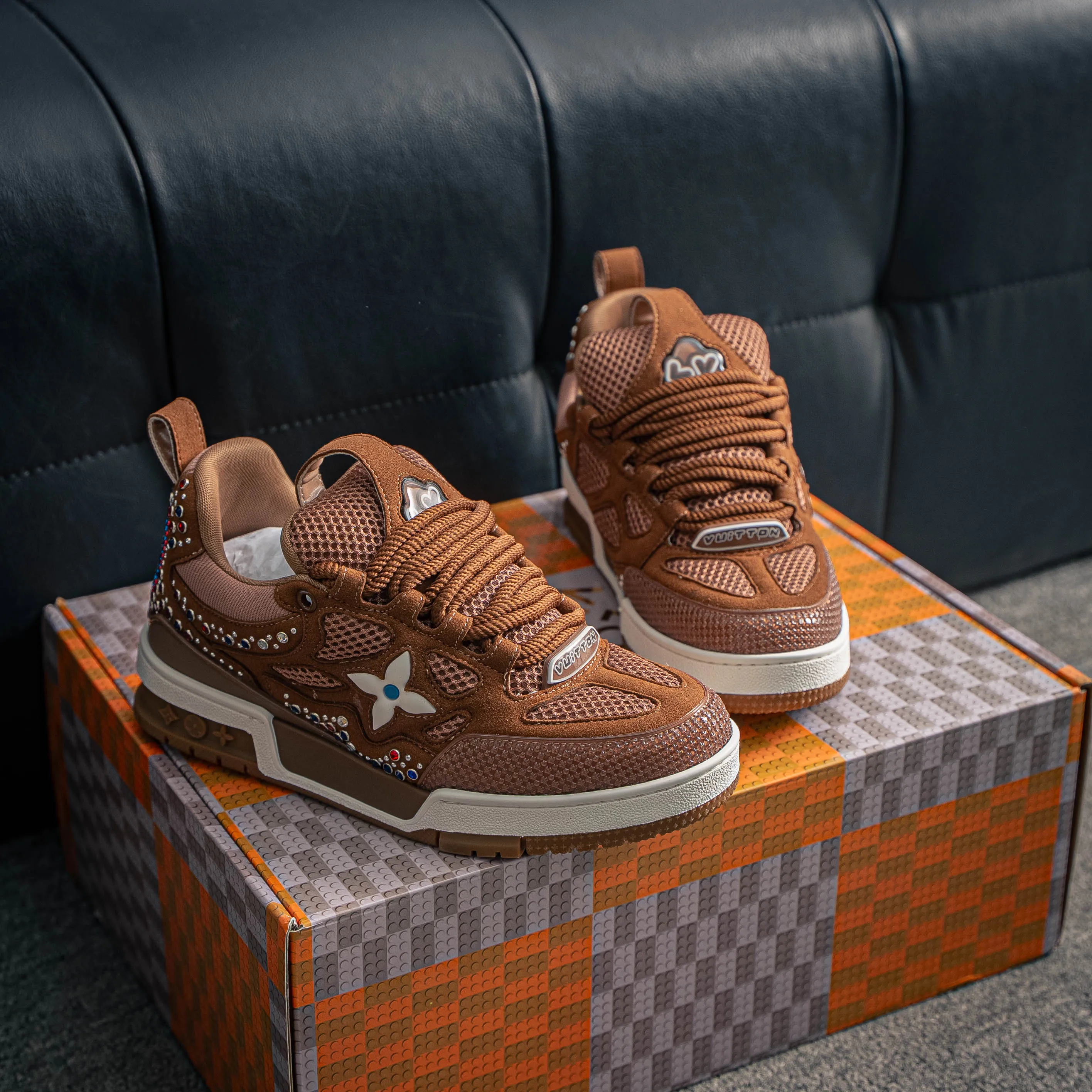# LV- - trainer 2026 New Arrival 1：1 ！！ Shoes Cowhide Leather ， LOGO ， ➕Breathable ， 。